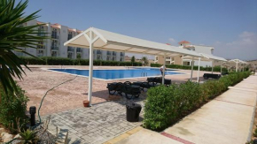 2-bed Apartment, Seaview Resort, large communal pool